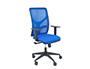 SILLA DE OFICINA PYC MOTILLA CON BRAZOS REGULABLE RESPALDO EN MALLA Y ASIENTO BALI EN TELA COLOR AZUL